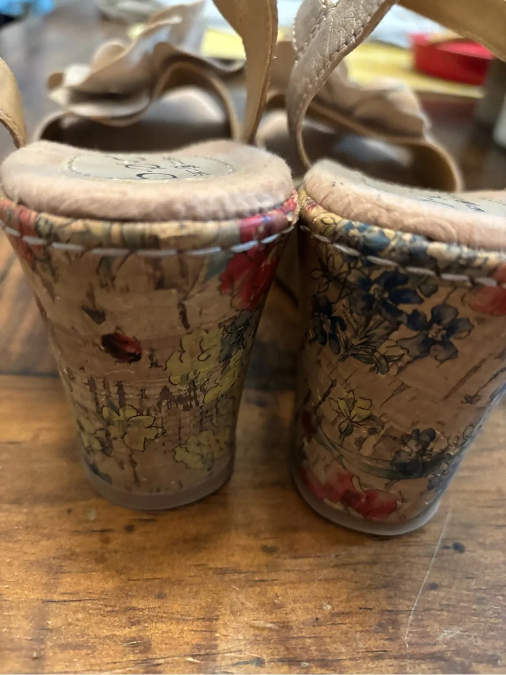 b.o.c. Taupe Floral-Print Wedge Sandals with Flower Accent 9- 30% off SALE